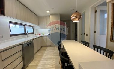 Amplia y luminosa casa en Peñalolén