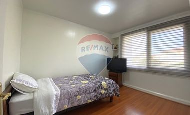 Amplia y luminosa casa en Peñalolén