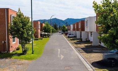 Casa en Arriendo - Jardines de la isla de maipo