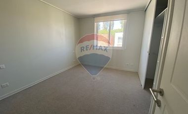 Casa en Arriendo - Jardines de la isla de maipo