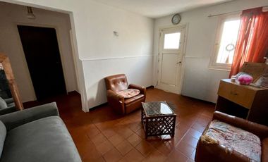 CASA 3 AMB EN VENTA CON PARQUE Y APTO CREDITO