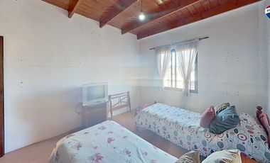 VENTA CASA 4 AMB EZPELETA CON JARDIN APTO CREDITO