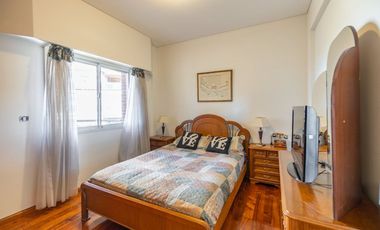 SEMIPISO EN VENTA LOMAS DE ZAMORA 4 DORMITORIOS