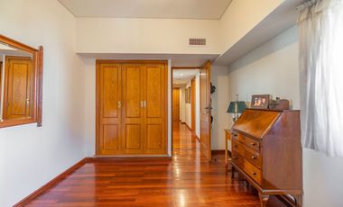 SEMIPISO EN VENTA LOMAS DE ZAMORA 4 DORMITORIOS