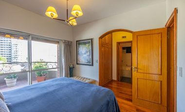 SEMIPISO EN VENTA LOMAS DE ZAMORA 4 DORMITORIOS