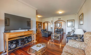 SEMIPISO EN VENTA LOMAS DE ZAMORA 4 DORMITORIOS