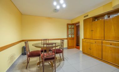 SEMIPISO EN VENTA LOMAS DE ZAMORA 4 DORMITORIOS