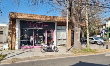 Dos Locales en Venta, uno gastronomico en Beccar