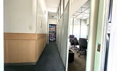 VENTA OFICINA APTO VIVIENDA PISO 18 OPCION COCHERA