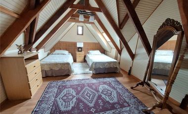 Amplia y entretenida casa 5 dormitorios