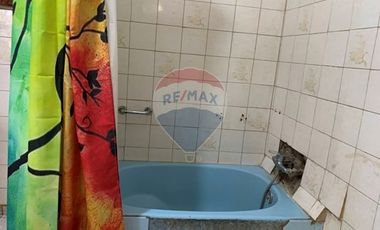 EXCELENTE UBICACION CASA PENCAHUE