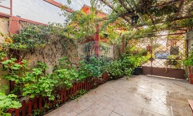 Hermosa casa en Villa Macul, minutos metro Quilin