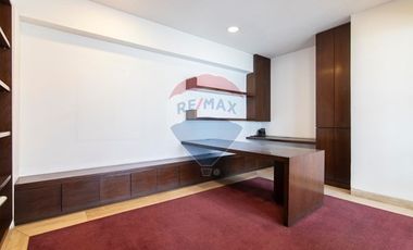 ¡Arrienda Dúplex Comercial en Av. del Valle!