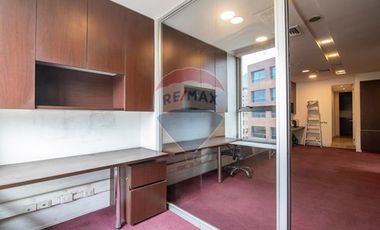 ¡Arrienda Dúplex Comercial en Av. del Valle!