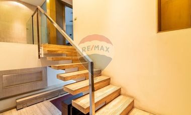 ¡Arrienda Dúplex Comercial en Av. del Valle!