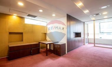 ¡Arrienda Dúplex Comercial en Av. del Valle!