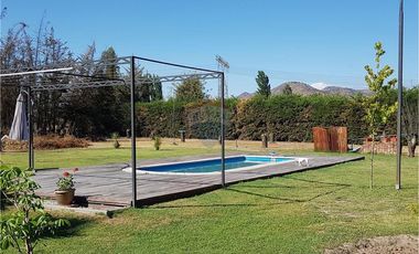 Parcela con gran casa en condominio 5D+5B