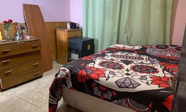 Venta de casa en Aquelarre 4d 2b 3e 1b, Sn Joaquin