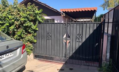 Venta de casa en Aquelarre 4d 2b 3e 1b, Sn Joaquin