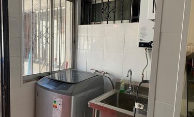 Venta de casa en Aquelarre 4d 2b 3e 1b, Sn Joaquin