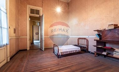 Oportunidad de Inversión en Barrio Portugal