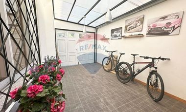 En Venta Casa Remodelada, Av. Bilbao, Providencia