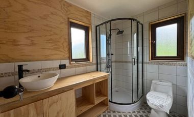 ARRIENDO CASA NUEVA PLAYA TEY - CASTRO