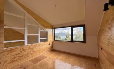 ARRIENDO CASA NUEVA PLAYA TEY - CASTRO