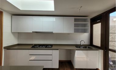 Oportunidad! hermosa casa mediterránea, Chamisero