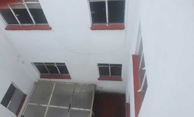 VENTA DE EDIFICIO ANZURES CON DEPARTAMENTOS PARA  REMODELAR