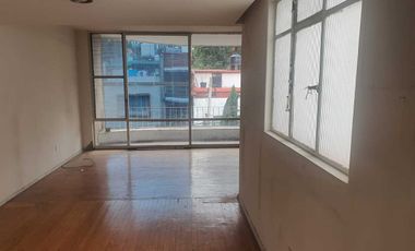 VENTA DE EDIFICIO ANZURES CON DEPARTAMENTOS PARA  REMODELAR
