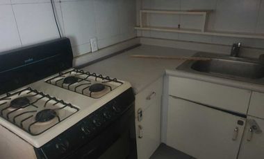 VENTA DE EDIFICIO ANZURES CON DEPARTAMENTOS PARA  REMODELAR