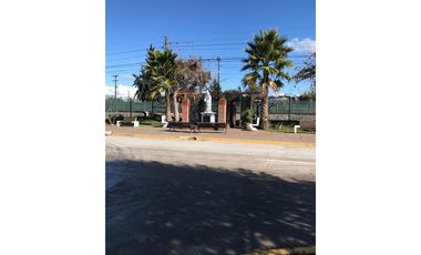 Propiedad  Servicios Profesionales/Instituciones