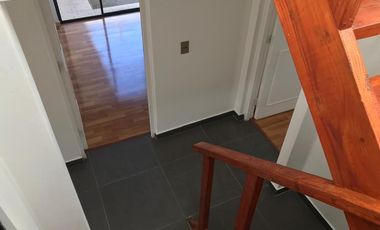 Propiedad  Servicios Profesionales/Instituciones