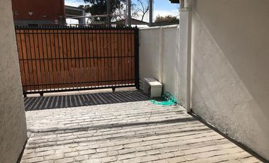 Propiedad  Servicios Profesionales/Instituciones