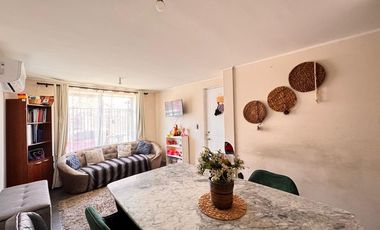 Sólida Aislada Sector Residencial Consolidado