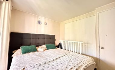 Sólida Aislada Sector Residencial Consolidado