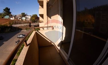 Venta Departamento en Condominio Lomas de Landa