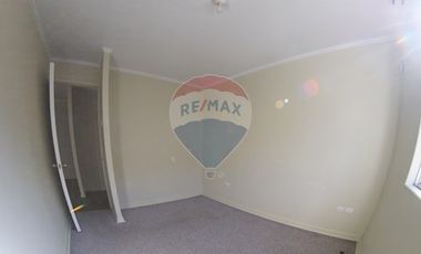 Venta Departamento en Condominio Lomas de Landa