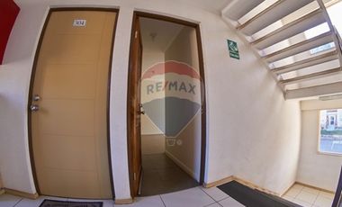 Venta Departamento en Condominio Lomas de Landa