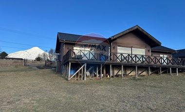 CASA EN PARCELA VISTA VOLCÁN Y LAGO VILLARRICA