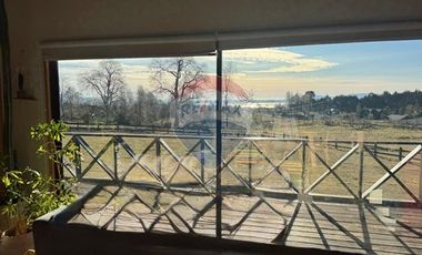 CASA EN PARCELA VISTA VOLCÁN Y LAGO VILLARRICA