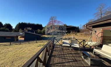 CASA EN PARCELA VISTA VOLCÁN Y LAGO VILLARRICA