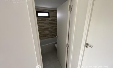 Departamento en Venta dos ambientes con cochera en Olivos