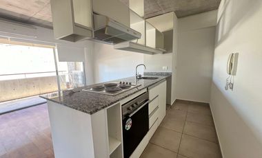 Departamento con cochera y terraza propia a la venta en San Fernando