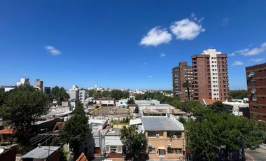 Departamento con cochera y terraza propia a la venta en San Fernando