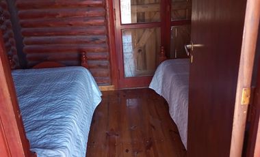 EN VENTA HERMOSA CABAÑA EN LA JUANITA A MTS DEL RÍO PARANÁ