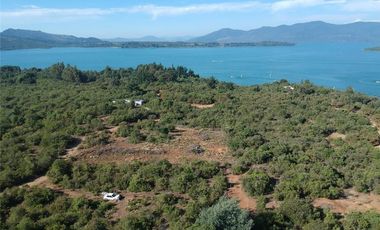 SE VENDE TERRENO 2.500M2 -LAS PATAGUAS LAGO COLBUN