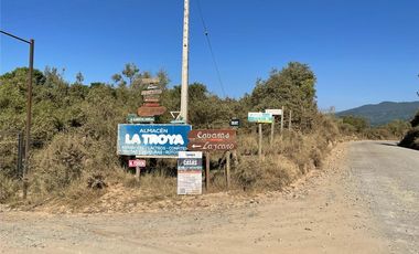 SE VENDE TERRENO 2.500M2 -LAS PATAGUAS LAGO COLBUN