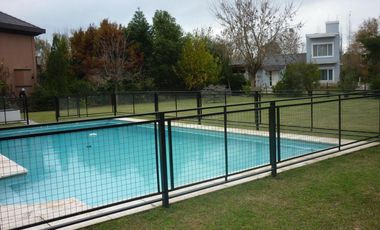 Casa en venta - 3 Dormitorios 3 Baños - Presidente Perón